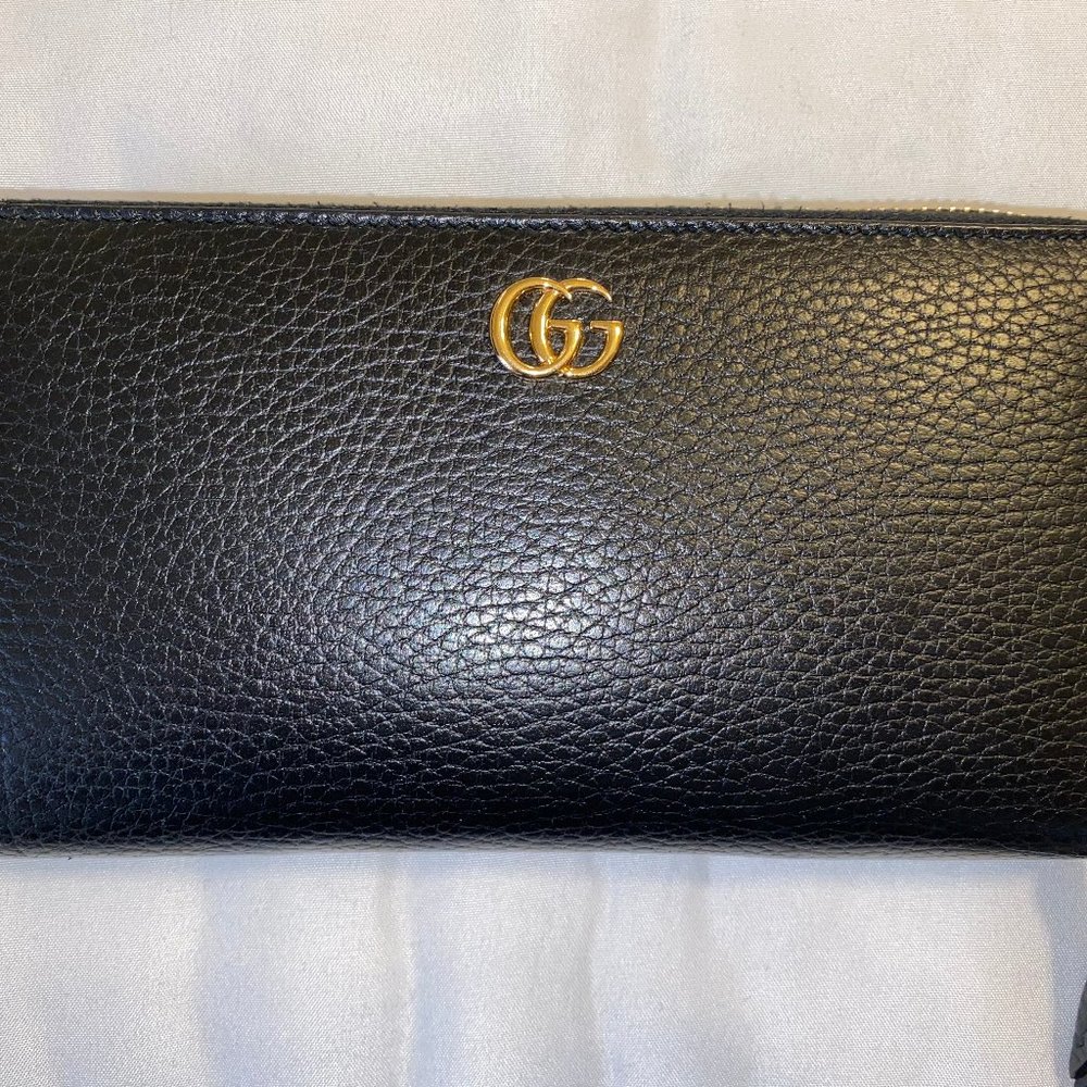 Gucci GG Marmont Zip-Around Wallet